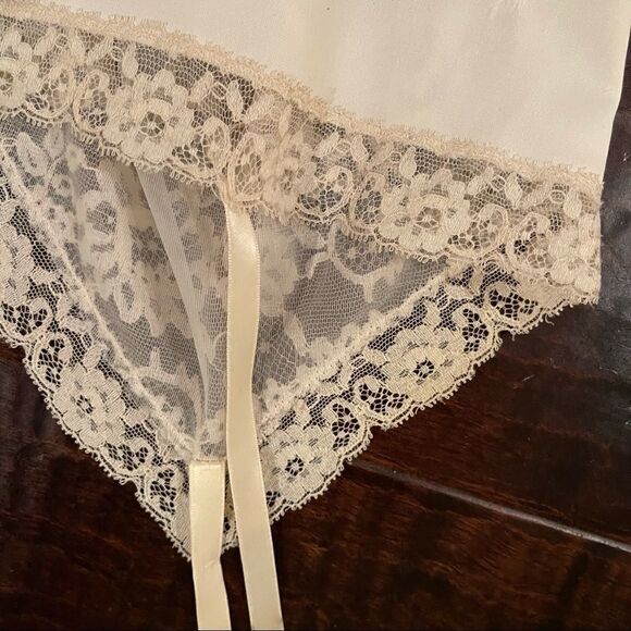 Vintage 50’s 60’s Van Raalte Suavatte Ivory Lace Slip Dress Sz 32 - Picture 12 of 14